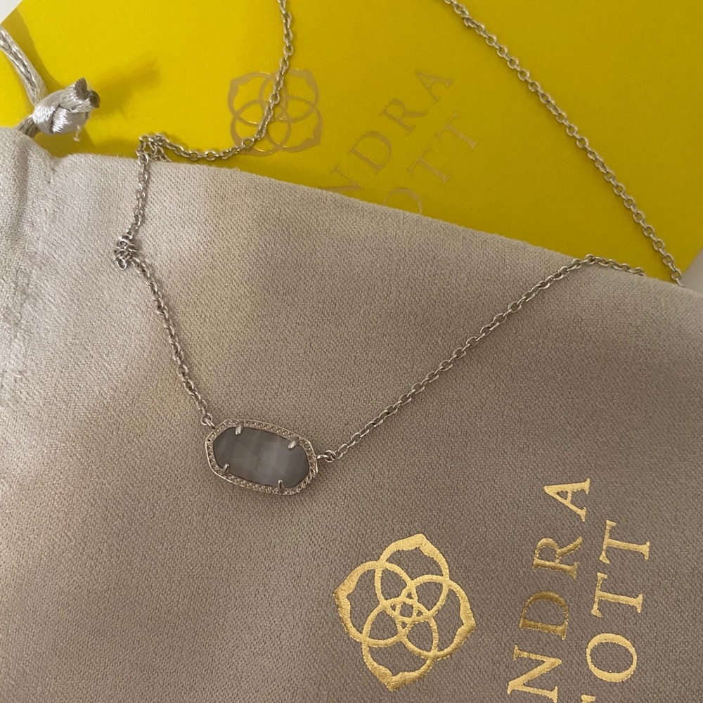 Kendra Scott Elisa Pendant Necklace